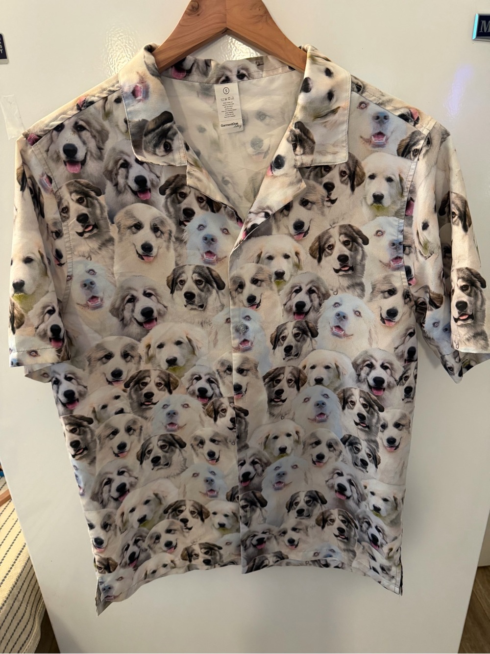 Great Pyrenees Livestock Guardian Dog Short-Sleeve Button-Up Shirt size SMALL